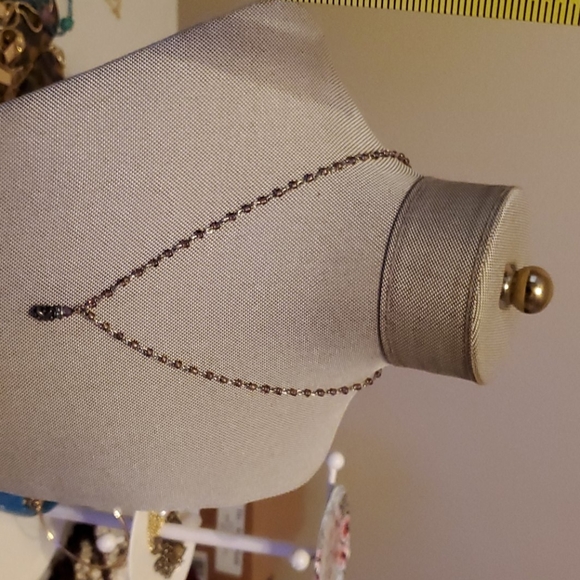 Necklace - Picture 2 of 6